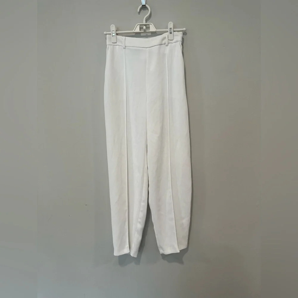Topshop White High-Waist Pleated Trousers